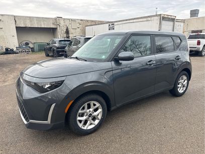 Certified 2023 Kia Soul LX w/ LX Technology Package
