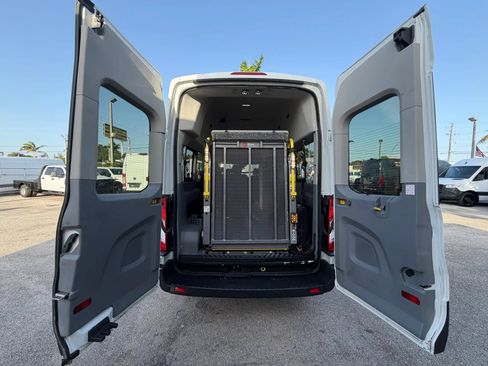 Used 2017 Ford Transit 350 XLT RWD image 10