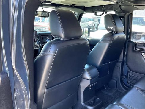 Used 2016 Jeep Wrangler Unlimited Sport AWD/4WD image 12