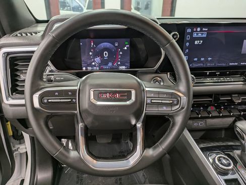 Used 2023 GMC Canyon Elevation w/ Trailering Package AWD/4WD image 21