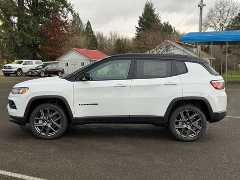 New 2026 Jeep Compass Limited image 2