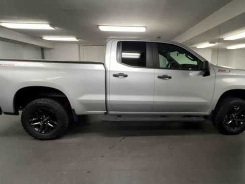 Used 2019 Chevrolet Silverado 1500 Custom Trail Boss w/ Custom Convenience Package AWD/4WD image 9