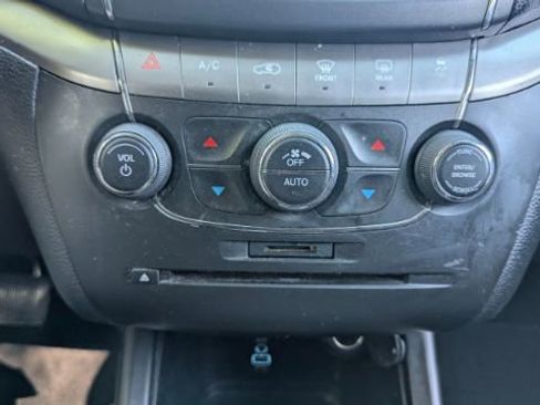 Used 2020 Dodge Journey Crossroad FWD image 33