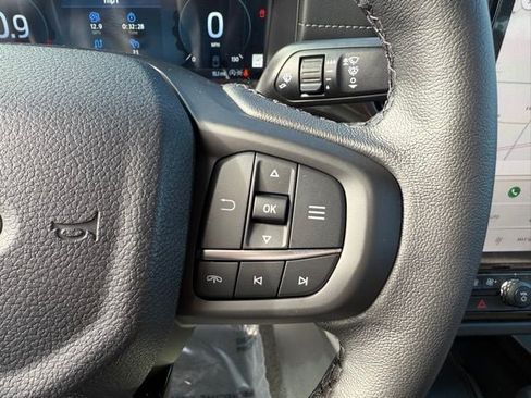 New 2025 Ford Ranger Lariat w/ FX4 Off-Road Package AWD/4WD image 18