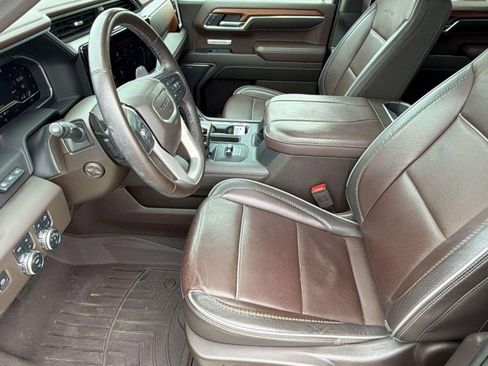 Used 2023 GMC Sierra 1500 Denali w/ Denali Reserve Package AWD/4WD image 5