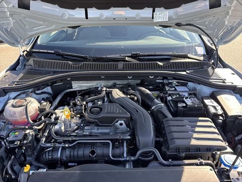 New 2026 Volkswagen Jetta SE FWD image 23