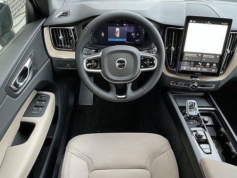 New 2026 Volvo XC60 B5 Plus w/ Climate Package AWD/4WD image 5