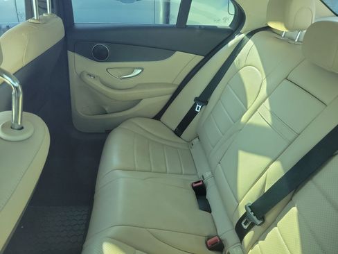 Used 2016 Mercedes-Benz C 300 Sedan image 8