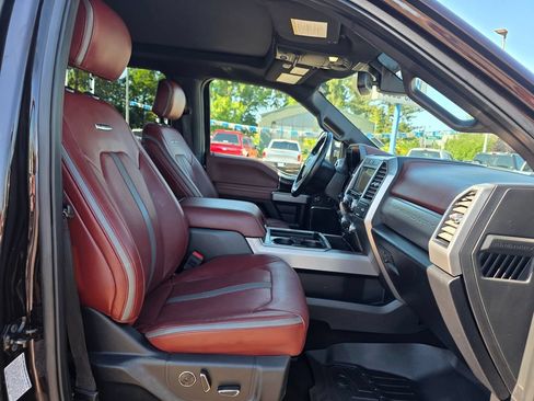 Used 2019 Ford F350 Platinum w/ Platinum Ultimate Package AWD/4WD image 24