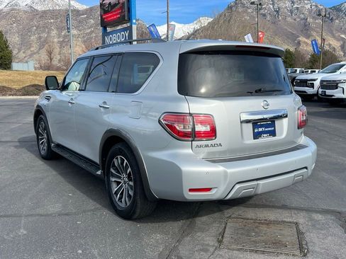 Used 2018 Nissan Armada SL w/ Moonroof Package image 13