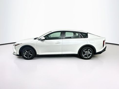 Used 2025 Kia K4 FWD image 4