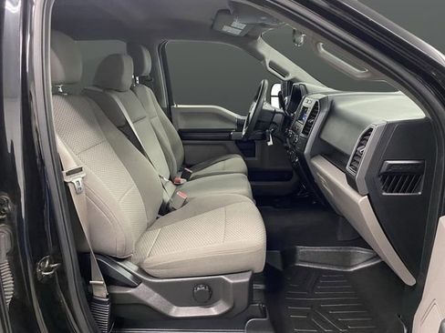 Used 2017 Ford F150 XLT w/ Trailer Tow Package image 30