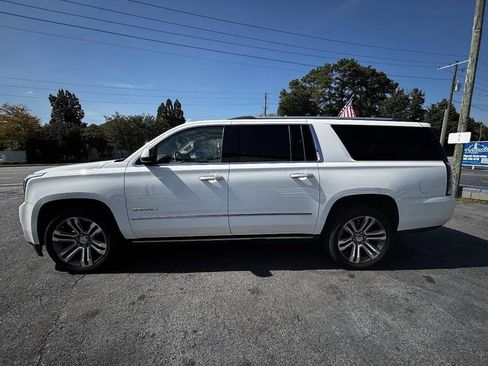 Used 2017 GMC Yukon XL Denali w/ Open Road Package RWD image 3