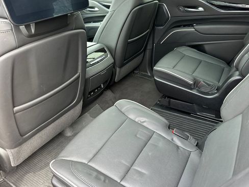 Certified 2024 Cadillac Escalade Sport w/ LPO, ONYX Package image 14