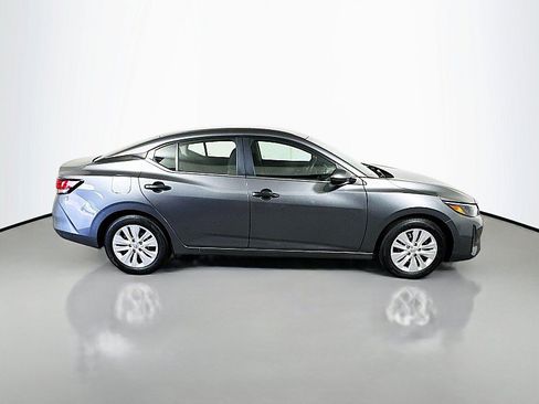 Used 2025 Nissan Sentra S FWD image 8