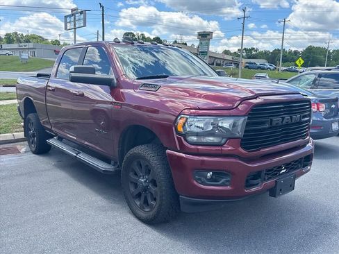Used 2021 RAM 2500 Big Horn w/ Night Edition AWD/4WD image 5