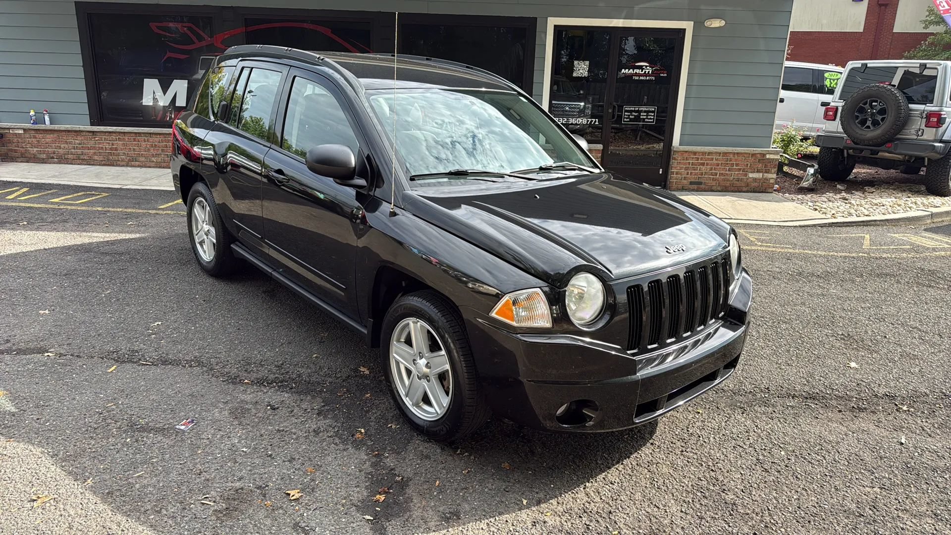 Used 2010 Jeep Compass Sport w/ PWR Equipment Group AWD/4WD image 3