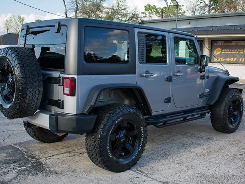 Used 2014 Jeep Wrangler Unlimited Sahara w/ Max Tow Package image 6