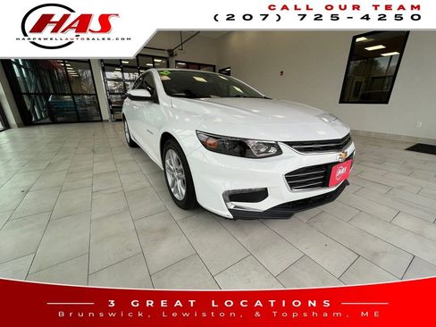Used 2017 Chevrolet Malibu LT FWD image 8
