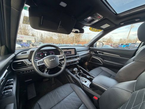Used 2024 Kia Telluride EX X-Line image 11