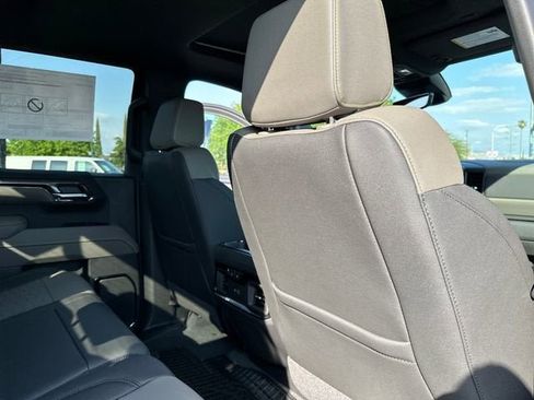 New 2026 Chevrolet Silverado 1500 ZR2 AWD/4WD image 30