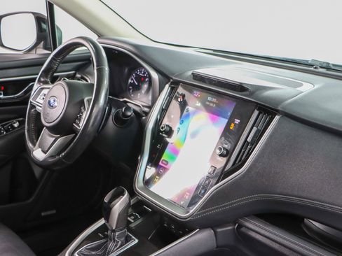 Used 2021 Subaru Outback Limited image 26