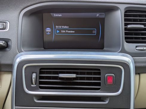 Used 2015 Volvo V60 T5 Premier Plus FWD image 14