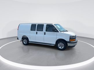 Used 2025 GMC Savana 2500 w/ Driver Convenience Package RWD video 2
