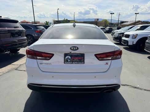 Used 2018 Kia Optima S image 5