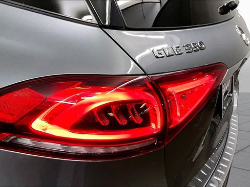 Used 2023 Mercedes-Benz GLE 350 4MATIC image 28