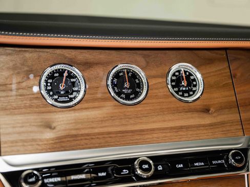 New 2024 Bentley Continental GT V8 AWD/4WD image 29