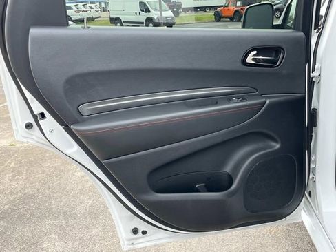 Certified 2024 Dodge Durango GT AWD/4WD image 9