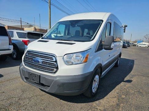 Used 2018 Ford Transit 350 XLT RWD image 2