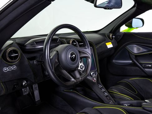Used 2021 McLaren 720S Performance RWD image 24