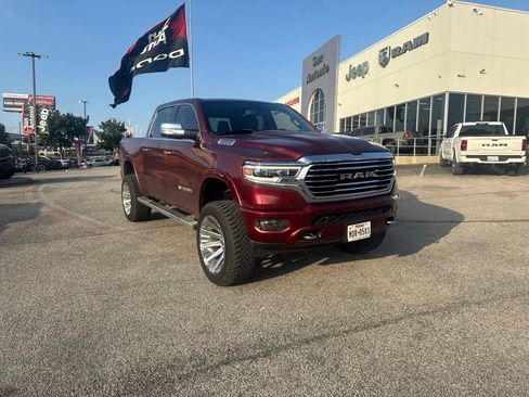 Used 2019 RAM 1500 Limited w/ Body Color Bumper Group AWD/4WD image 11