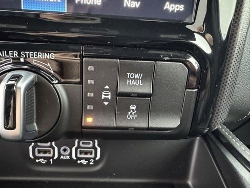 Used 2024 RAM 1500 Limited w/ Trailer Tow Group image 24