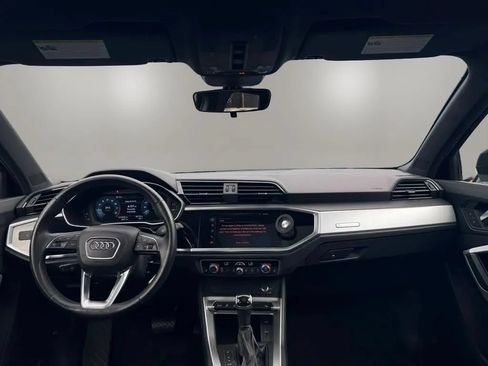 Used 2019 Audi Q3 2.0T Premium AWD/4WD image 18