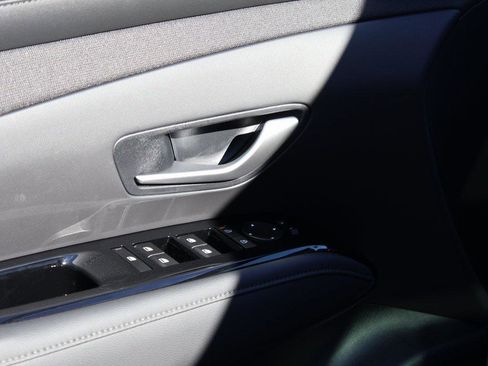 New 2026 Hyundai Tucson Limited image 23