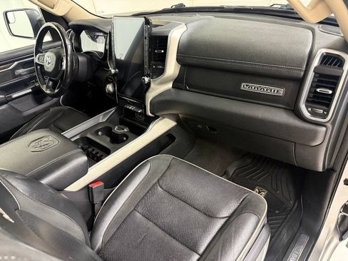 Used 2020 RAM 1500 Laramie AWD/4WD image 26
