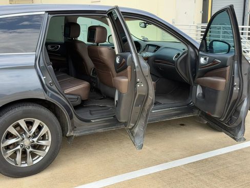 Used 2014 INFINITI QX60 FWD w/ Premium Plus Package image 21