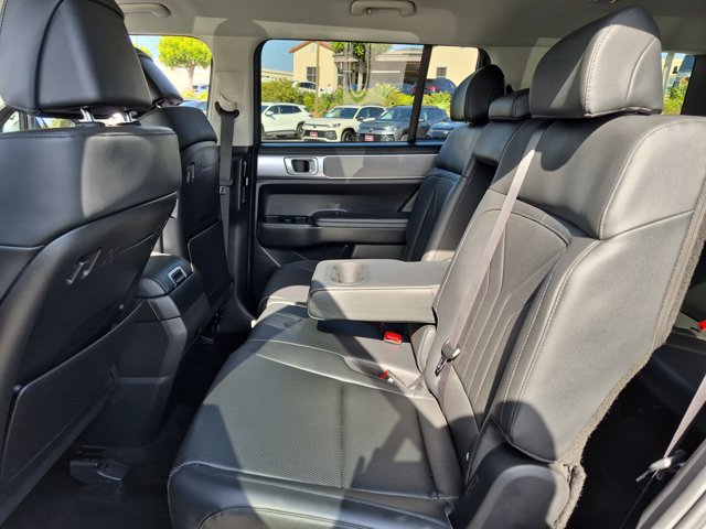Used 2026 Hyundai Santa Fe SEL FWD image 19