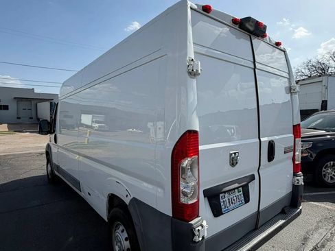 Used 2018 RAM ProMaster 2500 w/ Interior Convenience Group FWD image 5