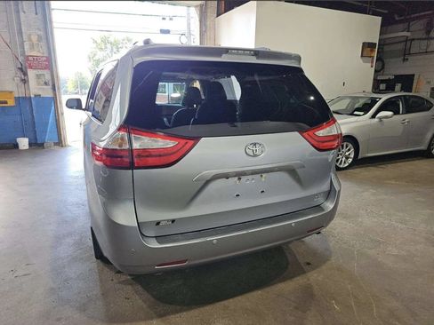 Used 2016 Toyota Sienna XLE Premium w/ Protection Package AWD/4WD image 10