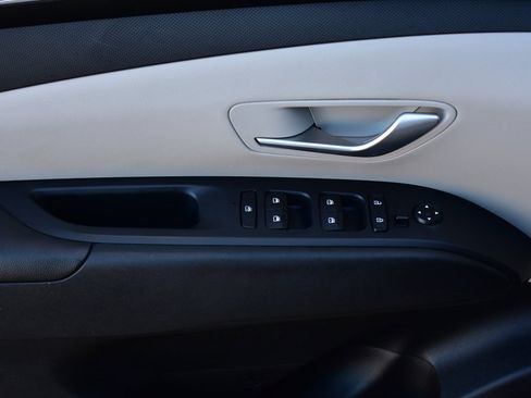 Used 2024 Hyundai Tucson SEL image 14