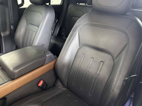 Used 2020 Land Rover Defender 110 HSE AWD/4WD image 18