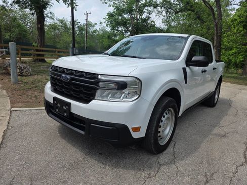 Used 2022 Ford Maverick XL image 11