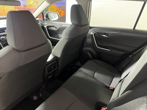 Certified 2025 Toyota RAV4 XLE AWD/4WD image 19