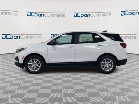 Used 2024 Chevrolet Equinox LS image 5