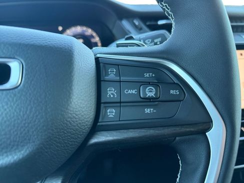 New 2026 Jeep Grand Cherokee Laredo image 23