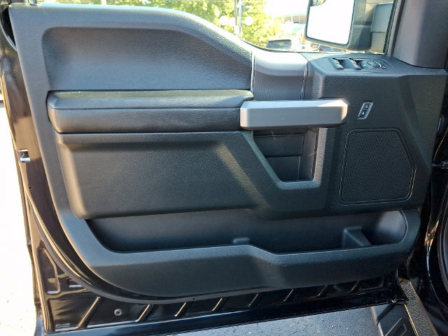 Used 2016 Ford F150 XLT w/ Equipment Group 301A Mid AWD/4WD image 13